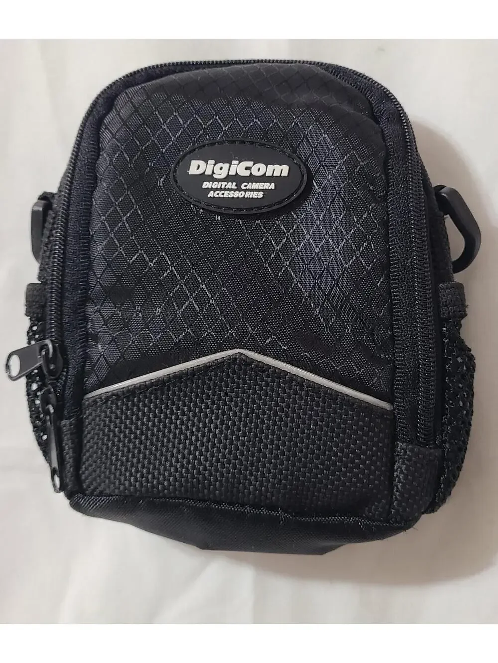 Digicom Digital Camera Accessory Bag Size Small 5x4.5 & 39
